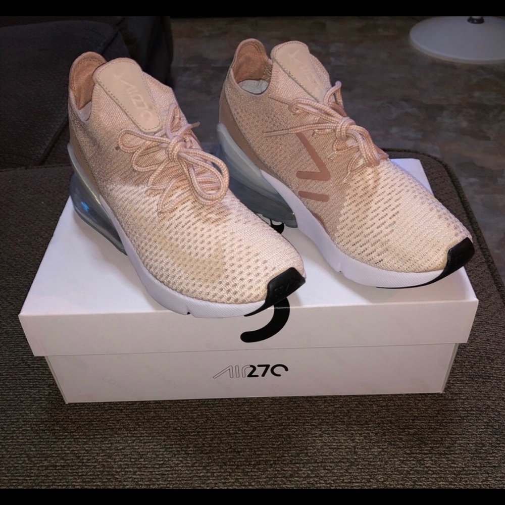 AirMax 270 flyknits